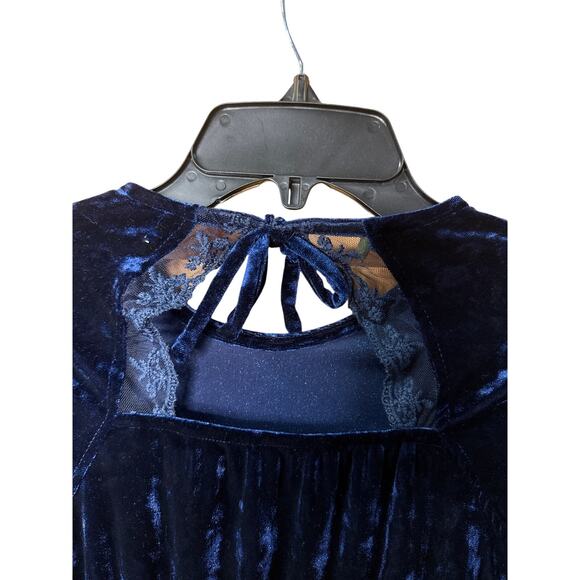Society & Stitch  Girls Velvet Dress Size 8 in Blue - Picture 3 of 6